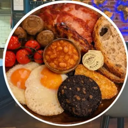 Breakfast dish photo